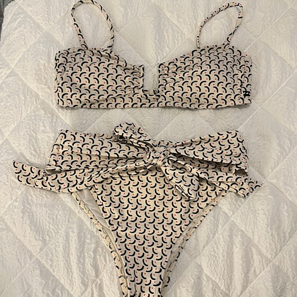 Billabong Swim Billabong Swimsuit Set Poshmark